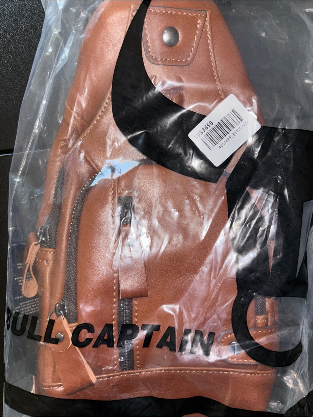 Brown BULLCAPTAIN Leather Crossbody Bag with USB Charging Port - Picture 3 of 3
